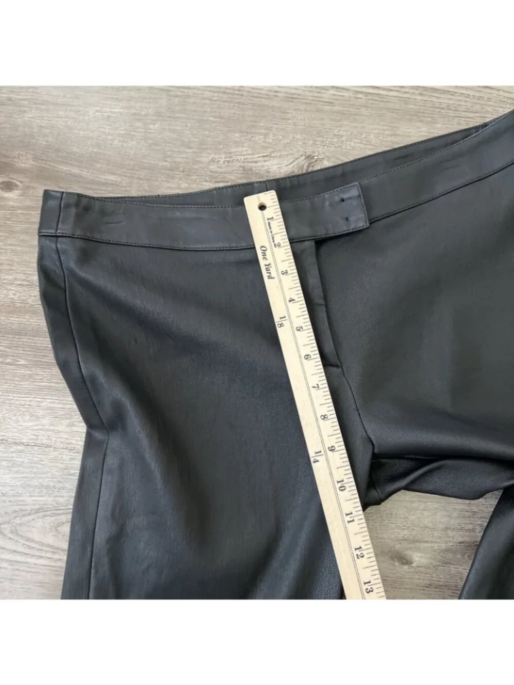 Akris Punto‎ Fancy Lambskin Nappa Leather Front Fitted Pants Womens US 10 Black